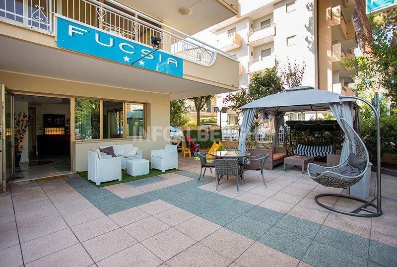 Hotel Fucsia Ριτσόνε Εξωτερικό φωτογραφία