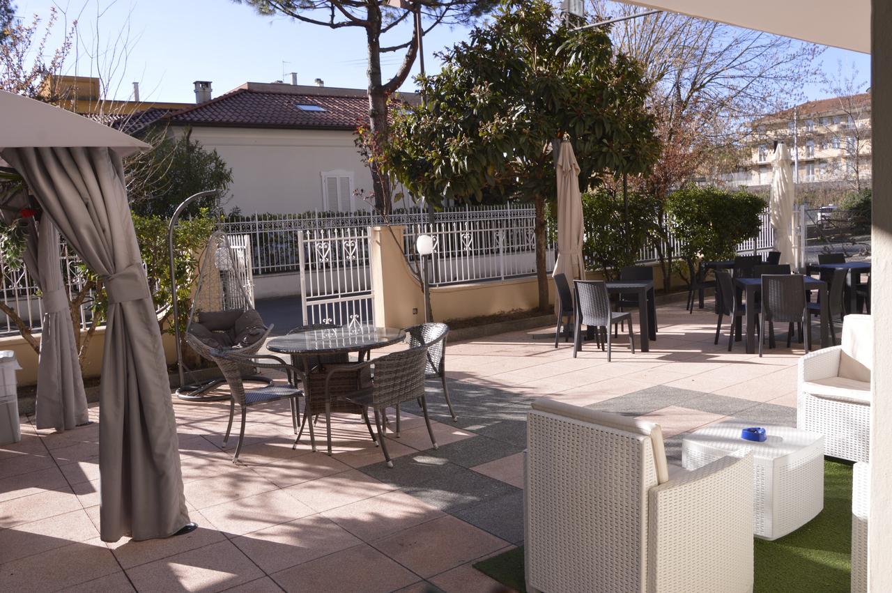 Hotel Fucsia Ριτσόνε Εξωτερικό φωτογραφία