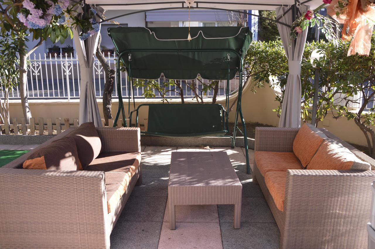 Hotel Fucsia Ριτσόνε Εξωτερικό φωτογραφία