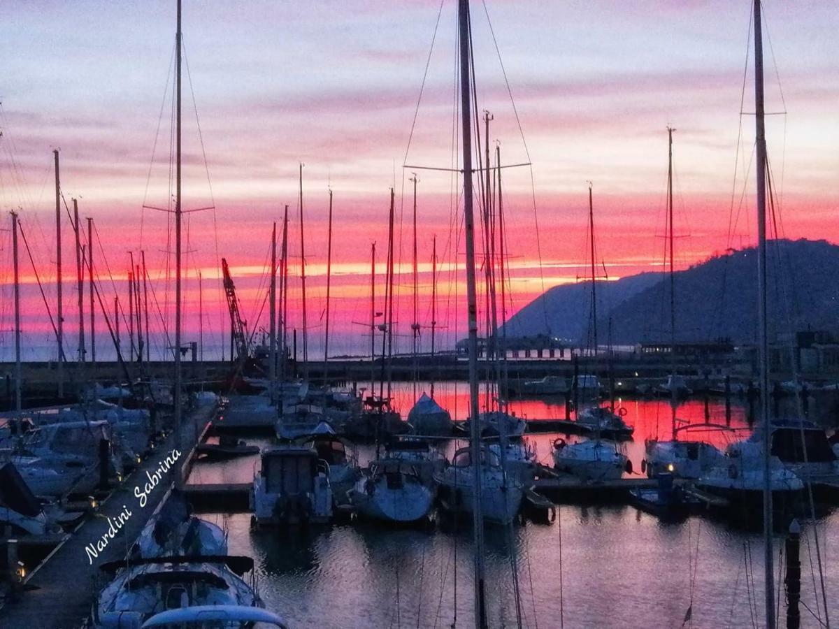 Hotel Fucsia Ριτσόνε Εξωτερικό φωτογραφία